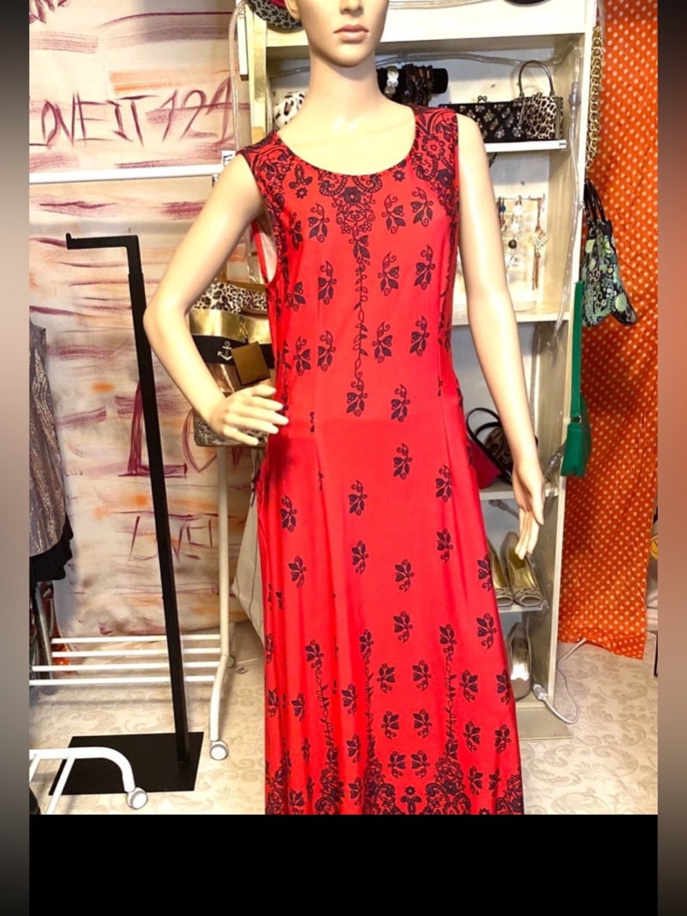 10085 red maxi with pockets size XL - Picture 7 of 9
